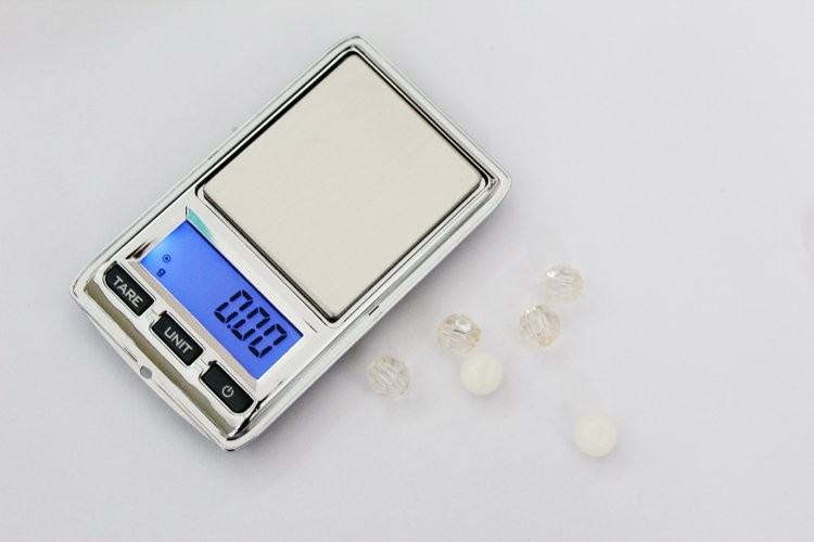 001g-200g-Mini-Electronic-Diamond-Gram-Pocket-Scale-001g-Accuracy-LCD-Digital-Jewelry-Scales-Lab-Gem-Carat-Weight-Balance-32799832403